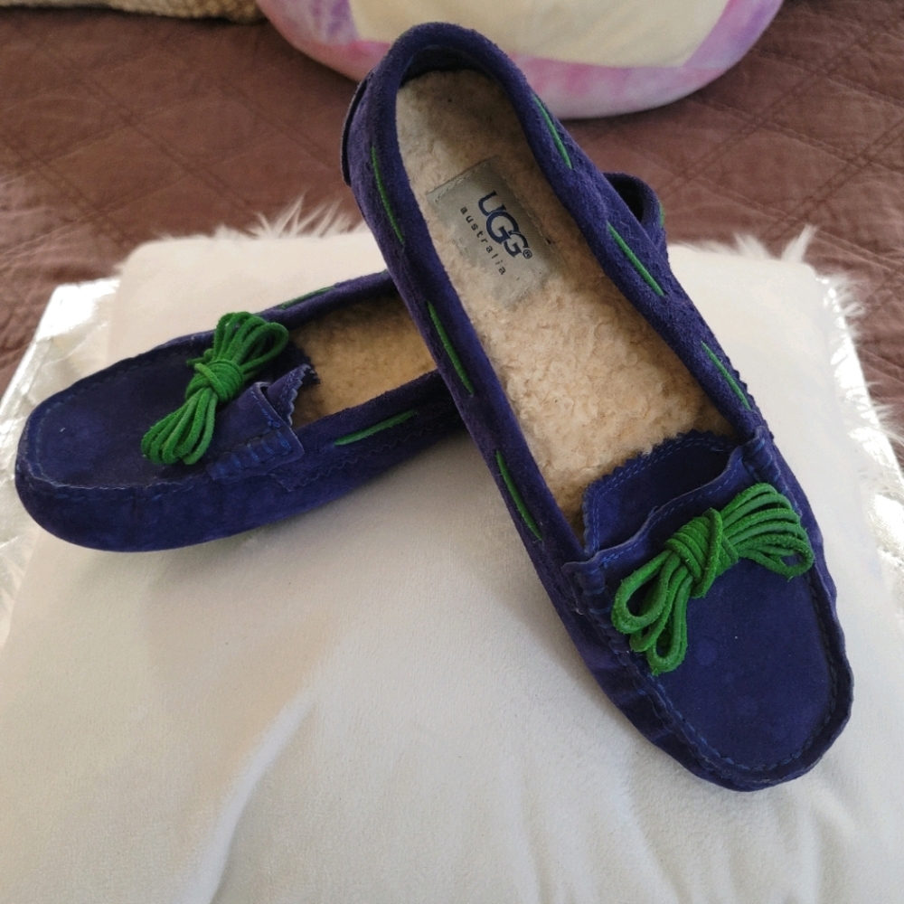 Ugg moccasin